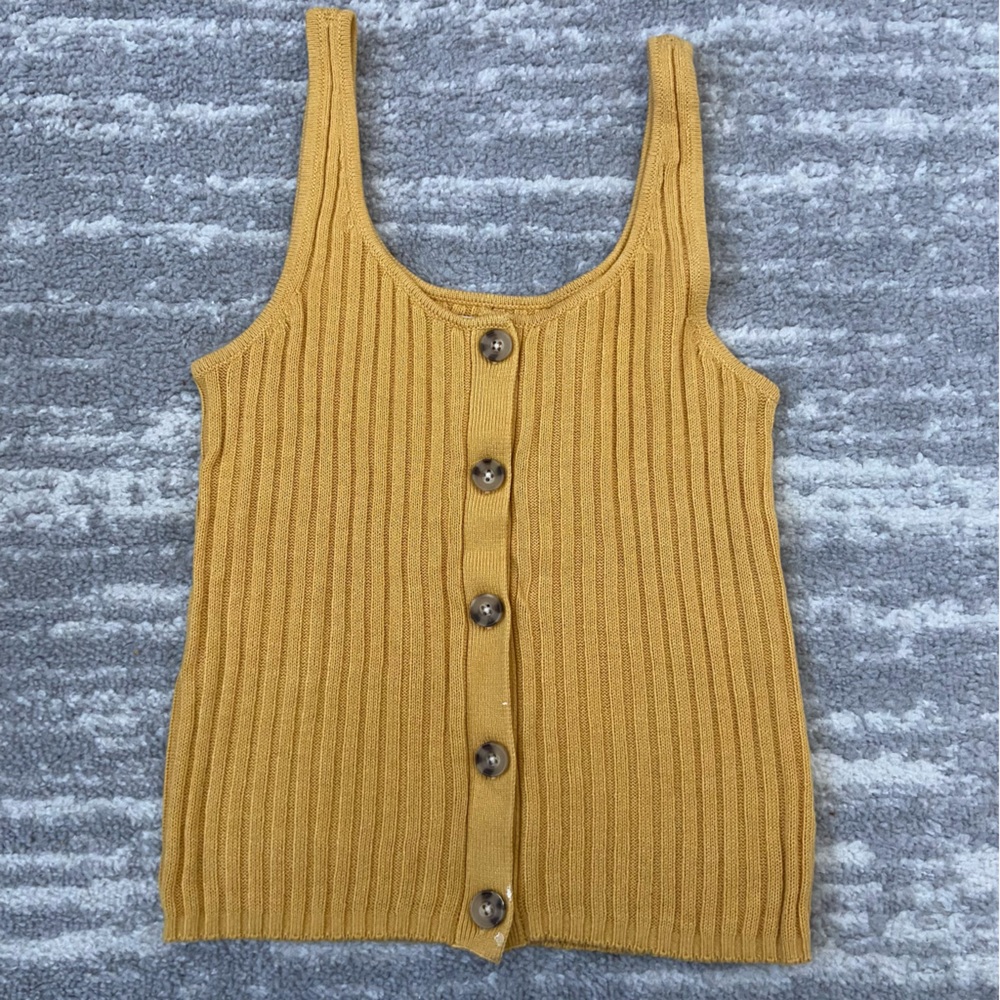 American Eagle yellow ribbed crop tank